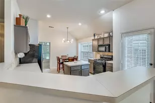 3116 Fox Hollow Dr, Little Elm, TX 75068 - Photo 8