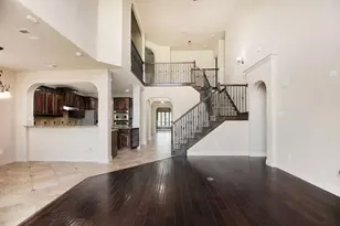 5845 Tuleys Creek Dr, Fort Worth, TX 76137 - Photo 8