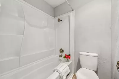 9600 Royal Lane #201, Dallas, TX 75243 - Photo 10