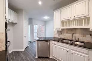 7707 Windmere Ct, Irving, TX 75063 - Photo 10