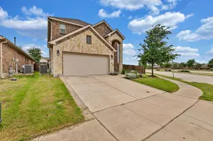10117 Eagle Pass Pl, McKinney, TX 75071 - Photo 2