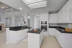 4706 Coventry Ln, Arlington, TX 76017 - Photo 10