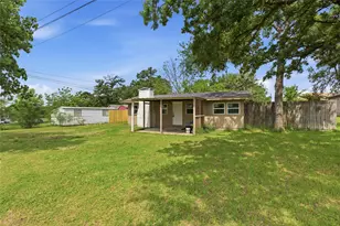 1426 Lakeshore Blvd, Oak Point, TX 75068 - Photo 4