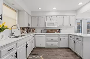 2109 Marin, Carrollton, TX 75006 - Photo 16