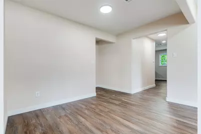 7812 Bruton Road, Dallas, TX 75217 - Photo 8