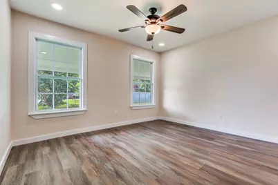 7812 Bruton Road, Dallas, TX 75217 - Photo 16