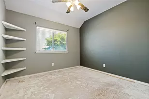 1109 Wild Cherry Dr, Carrollton, TX 75010 - Photo 20