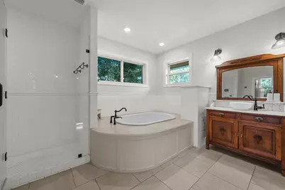 423 Rogers Hill Spur, Waco, TX 76705 - Photo 18