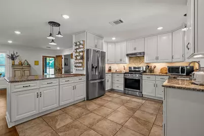 423 Rogers Hill Spur, Waco, TX 76705 - Photo 6