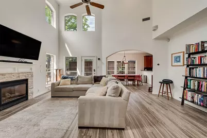 5735 Richmond Avenue #A, Dallas, TX 75206 - Photo 2