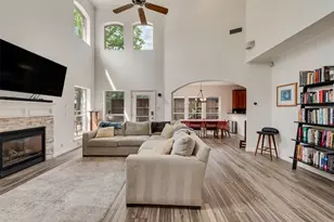 5735 Richmond Ave, Dallas, TX 75206 - Photo 2