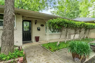 3613 Wooten Dr, Fort Worth, TX 76133 - Photo 4