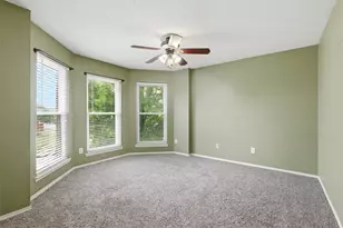829 Elbe Dr, Arlington, TX 76001 - Photo 30