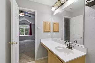 829 Elbe Dr, Arlington, TX 76001 - Photo 24