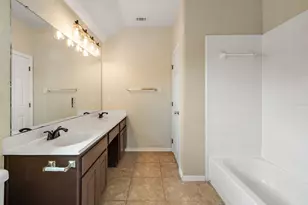 3152 Delaford Dr, Carrollton, TX 75007 - Photo 34