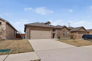 8425 Wildwest Dr, Fort Worth, TX 76131 - Photo 6