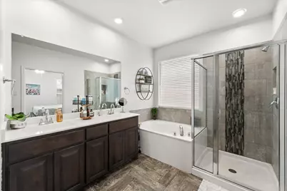 15860 Farringdon Street, Fort Worth, TX 76247 - Photo 18