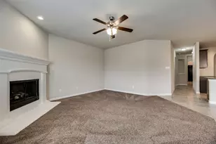916 Dove Cv, Argyle, TX 76226 - Photo 4