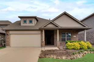 916 Dove Cv, Argyle, TX 76226 - Photo 2