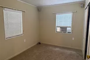 643 E South St, Whitesboro, TX 76273 - Photo 28