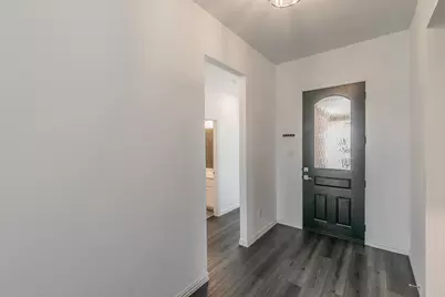 1504 Escondido Drive, Fort Worth, TX 76052 - Photo 4