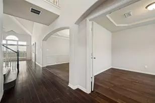 12112 Abernathy Cir, McKinney, TX 75071 - Photo 2