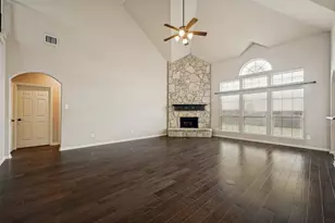 12112 Abernathy Cir, McKinney, TX 75071 - Photo 6