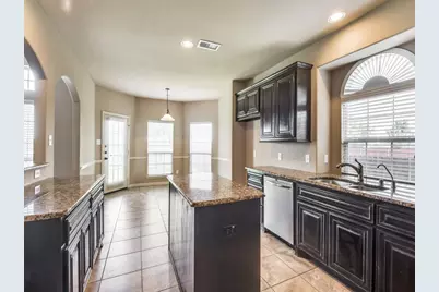 12112 Abernathy Circle, McKinney, TX 75071 - Photo 14