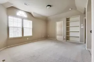 12112 Abernathy Cir, McKinney, TX 75071 - Photo 8