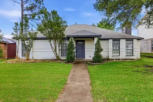 1810 Apache Trail, Mesquite, TX 75149 - Photo 1