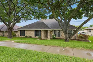 4004 Bosque Dr, Plano, TX 75074 - Photo 1