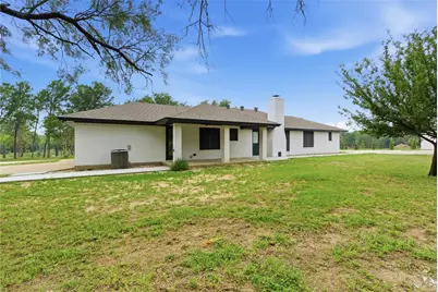 1070 Diamond Oaks Road, Stephenville, TX 76401 - Photo 34