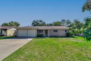 844 Saddle Rd, White Settlement, TX 76108 - Photo 4