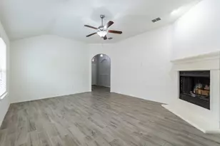 1041 N Churchill Dr, Fate, TX 75189 - Photo 8