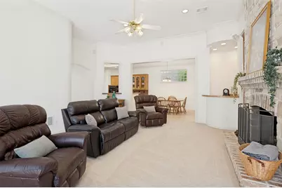 8619 Royalbrook Court, Dallas, TX 75243 - Photo 20