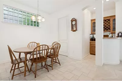8619 Royalbrook Court, Dallas, TX 75243 - Photo 16