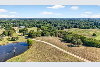 437 County Road 292, Collinsville, TX 76233 - Photo 8