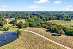 437 Co Rd 292, Collinsville, TX 76233 - Photo 8
