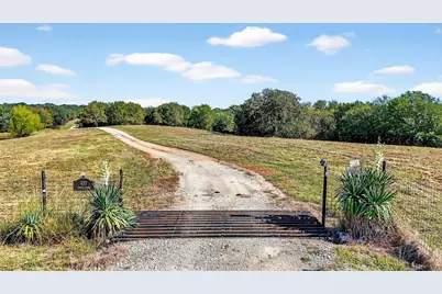 437 County Road 292, Collinsville, TX 76233 - Photo 2