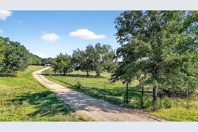 437 County Road 292, Collinsville, TX 76233 - Photo 10