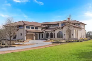 10717 Arrowhead Pt Dr, Fort Worth, TX 76179 - Photo 2