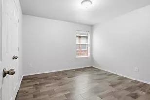 904 Grant St, Burleson, TX 76028 - Photo 20
