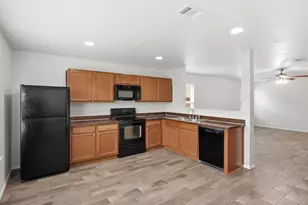 904 Grant St, Burleson, TX 76028 - Photo 12