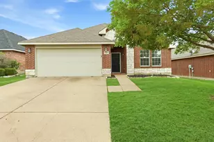 904 Grant St, Burleson, TX 76028 - Photo 1