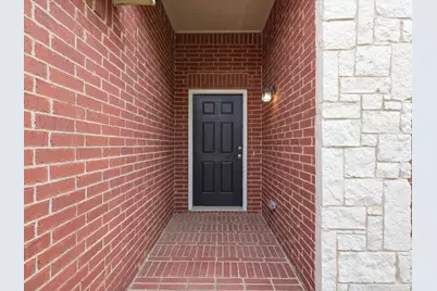 904 Grant Street, Burleson, TX 76028 - Photo 4