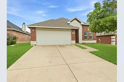 904 Grant Street, Burleson, TX 76028 - Photo 2