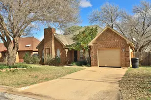 7325 Clariece Dr, Abilene, TX 79606 - Photo 2