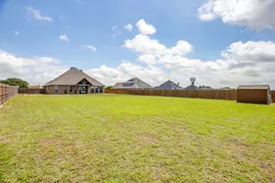 111 Saddle Ridge, Godley, TX 76044 - Photo 38