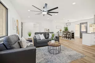 502 Martin Ln, Euless, TX 76040 - Photo 1