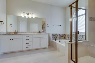 4221 Broadway Avenue, Flower Mound, TX 75028 - Photo 24